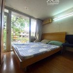 tập thể giảng võ, 55m2 (35m2 sổ), 2 ngủ, 3.95 tỷ.
