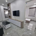 chính chủ cho thuê chung cư mini 2 phòng ngủ 1 khách 54m2 phố bồ đề giá 8 tr/th, lh 0829911592