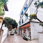 cần bán nhà phượng đồng 31,m2 - 3t, 3pn trục ô tô tránh.