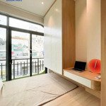 thuê ngay phòng 35m2 chỉ vài phút đến uef gtvt hbu và ngã tư hàng xanh tại d2 nguyễn gia trí