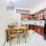 nhà pháo đài láng, 42m, 6 tầng, cách ô tô 40m