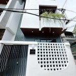 chỉ hơn 3 tỉ mua dc nhà nguyễn đình chiểu-phường 3- quận 3, hẻm xe hơi full giá 3,530 triệu.sổ sẵn.