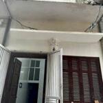 Cho thuê nhà ngõ 156 Hồng Mai 3 tầng x 30m2, 9 Triệu, 3 ngủ, ô tô tận cửa