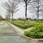 cực hiếm lô góc 285m2, đường 3 ô tô tại đồng vàng phú mãn, sát đhqg tại hoà lạc. chỉ hơn 5 tỷ