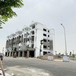 chỉ hơn 4 tỷ bạn sở hữu ngay lk dream city bắc giang. đối diện nhà thi đấu tỉnh. trung tâm mới bg.