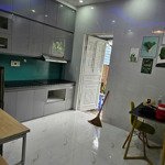 cho thuê nhà đường lê hồng phong - đầy đủ nội thất - ô tô đỗ cửa ngày đêm