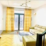 nhà mới ở ngay, gần đại học tài chính marketing, 4.2x15, quận 7, chỉ 6.x tỷ