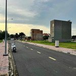 cơ hội đầu tư. cần bán lô đất giá f0 ngay mặt tiền nguyễn hoàng, an phú, q2.80m2, 2,8 tỷ. sổ riêng.