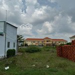 mặt tiền quốc lộ 1a , cách tổng trụ sở hành chính thành phố cà mau 500m , vị trí cực đẹp 680tr. shr