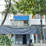 chính chủ bán nhà 4 tầng mặt tiền lê thạch đường 10m5 lề 4m5 ngay bến xe trung tâm thành phố