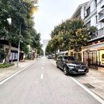 bán nhà liền kề trong khu đô thị gamuda city hoàng mai. sổ đỏ 90 m vị trí đẹp.