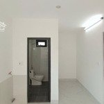 cần bán gấp căn nhà 3 tầng quốc oai ngõ thông oto