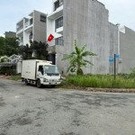 cần bán đất kdc 13e - lô góc 2 mt rộng thoáng - 151,5m2 - 45tr/m2 - lh: 0906694546