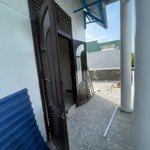 cho thuê nhà căn góc 2mt 3 tầng gần đường đống đa ! giá thuê: 20 triệu/ thá