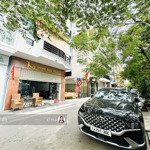 bán nhà tây hồ 165 m2 cách hồ tây 5 m ô tô vào nhà phù hợp đầu tư toà homestay/ apartment/ airbnb