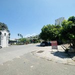 bán đất tặng nhà 3 tầng ngọc thuỵ, ô tô vào nhà, mặt tiền hoa hậu, 15m ra mặt phố, cực hiếm