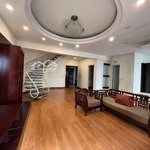 bán căn hộ chung cư 671 hoàng hoa thám - 145m2 thông tầng 17,18 - giá chỉ 9.8tỷ
