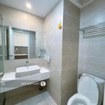 bán căn hộ office central premium, dt 32m2, có nội thất, nhà sạch đẹp, view thoáng mát, giá 1,75 tỷ