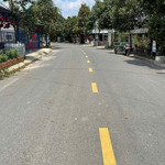 bán gấp lô đất ngay tại thành phố tân an. liền kề ubnd bình tâm, 120m2. sổ riêng