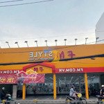 cho thuê nhiều mặt bằng kinh doanh đường nguyễn thị thập quận 7
