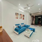 vip. bán nhà nguyễn khánh toàn 8.3 tỷ dt 40m2. nhà mới 100% 6 tầng, thang máy, gần ôtô