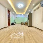 cho thuê nhà ngõ 28 đại lộ thăng long 68m2x5t ô tô đỗ cửa