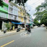 nhà mới 2 lầu st, dt: 4.3*13m nở hậu 5m. hẻm 7m đường tô hiệu, tân thới hòa. giá 8.2 tỷ