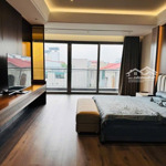 nhà siêu đẹp , ngõ lệnh cư , tọa lạc trên con phố khâm thiên đông dân cư . sầm uất . dt 31m- 8tỷ