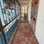 cho thuê căn hộ tt phố tông đản, dt 60m2, full nội thất, 2 phòng ngủ, 1 khách bếp, mới sơn sửa!