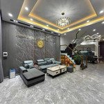 rẻ nhất văn phú,ngay công viên 365,nhà đẹp long lanh,dt 95m mt:5m,nhỉnh 19 tỷ.