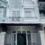  nhà đẹp bán rẻ như tặng. 89m2, 899tr Thới Tam Thôn Hóc Môn sổ hồng riêng