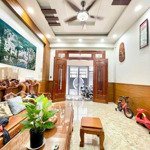 bán nhà hxh phú nhuận, gần mt phan đình phùng, 3 tầng, nở hậu 5.4m, 69m2, 5pn, 10.4 tỷ