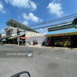 bán gấp mặt tiền chợ vietsing 3 lô liền kề ngay ngã tư chợ , kinh doanh sầm uất sáng đêm .