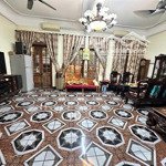 phố mã mây mt 5.6m 1 sổ 1 chủ 2 thoáng trước sau 130 tỷ quy hoạch ổn định