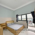 căn hộ full nội thất có ban công - mới tinh - gần khu sân bay