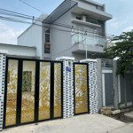 nhà mặt tiền trường học tô ngọc vân, quận 12,
diện tích: 5 x 21 hoàn công đủ