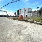 bán 03 lô đường 7m5 nguyễn như đỗ, cẩm lệ - gần sông thăng long, sông cẩm lệ - giá 2 tỷ 5 tl