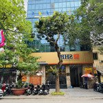 bán nhà mặt phố trần hưng đạo gần ngã tư hàng bài đoạn cực đẹp 1 sổ full odt giá cực hợp lý