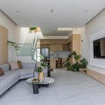 sát bên quận 1! ngang to 5m~80m2, ngay mt phan đình phùng, phú nhuận chỉ 13 tỷ tl nhiều, o902323354