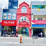 32 tỷ! bán gấp nhà hiếm phường bến nghé - quận 1 (5x20m - 3 tầng - hđ thuê 65 triệu/tháng)
