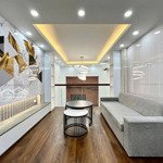 chính chủ cần bán nhà 5 tầng, 30m, gần hồ đầm hồng,phố khương trung, thanh xuân