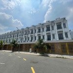 bán liền kề 4pn dĩ an, bình dương. sống sang an toàn ngập tràn tiện ích