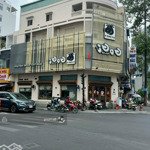 nhà hiếm trung tâm ! bán gấp nhà 2 mt trần hưng đạo - (25 x 24m) - 2 tầng - hđt: 420 tr. giá 115tỷ