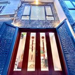 siêu phẩm ô tô tránh, đỗ cửa quay đầu full nội thất nhập khẩu nhà đẹp ở luôn