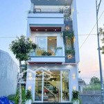 siêu phẩm nhà bình chánh 1 trệt, 1 lầu, 1 sân thượng, giá cắt lỗ mặt tiền đường nhựa lớn