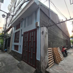 cần bán rất gấp nhà nguyên căn thành thái quận 10, 4,5x20,5m cn 121m2, 2 tầng tiện xây mới 17,5 tỷ