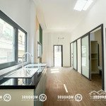 căn hộ 2pn 50m2 ban công mới tại cao thắng - quận 10 gần công trường dân chủ