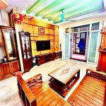 hiếm, gấp: bán nhà 8,9 tỷ, sổ đỏ 64m2, 4 tầng, ngã tư lò đúc - trần khát chân, cách phố 15m