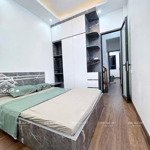 bán nhà tt đống đa - 30m2 - ô tô tránh - kinh doanh - lô góc - giá 9,1 tỷ