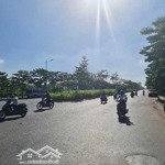đông dư gia lâm, đất nền đường lớn giao thông thuận tiện. thích hợp vừa ở và kinh doanh